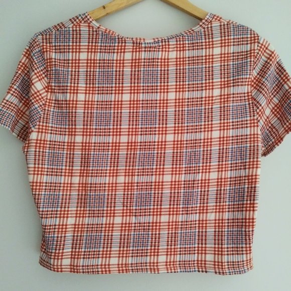 H&M Cropped T-Shirt - Picture 2 of 5